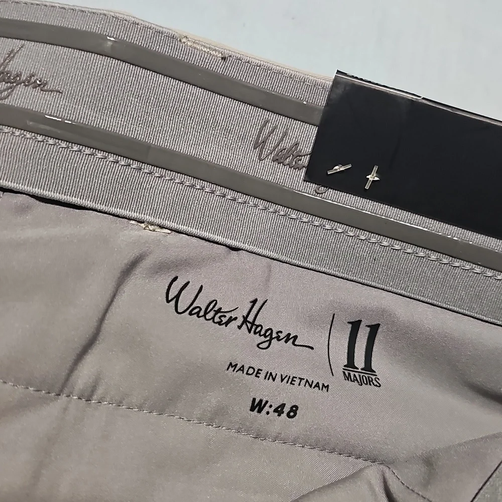 Walter Hagen Light Tan Flat Front Shorts Size 48 New - Picture 3 of 6